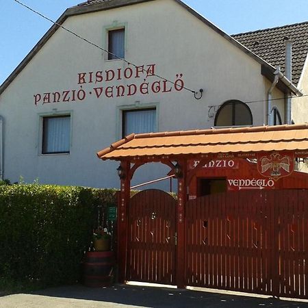 Bed and Breakfast Kisdiófa Panzió és Vendéglő Vajdácska Exterior foto
